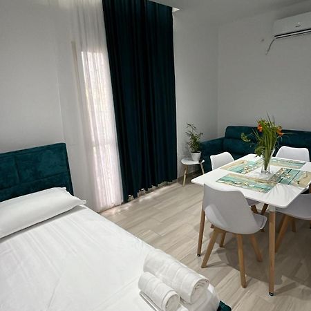 Vila Luani Vlorë Екстериор снимка