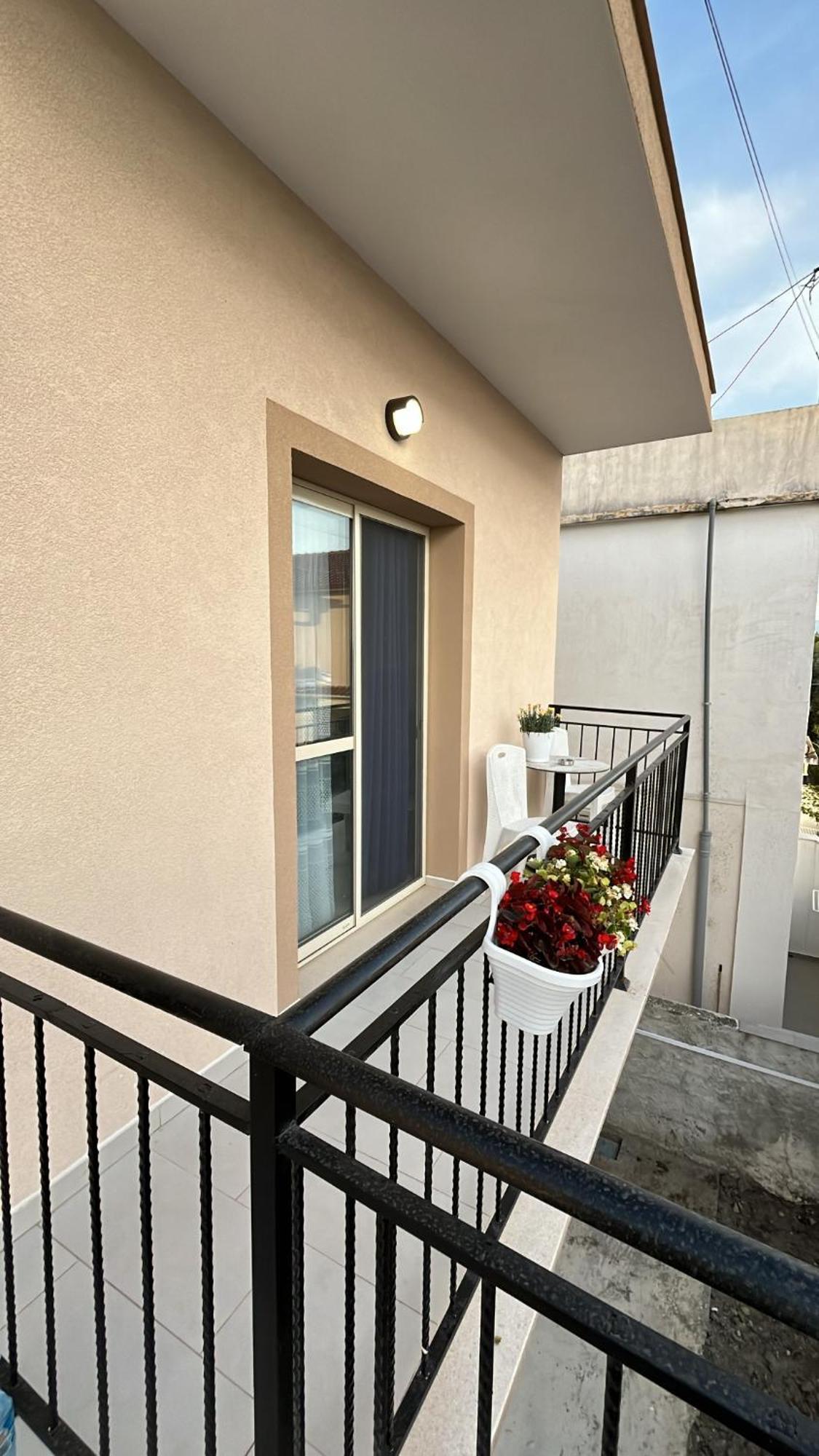 Vila Luani Vlorë Екстериор снимка