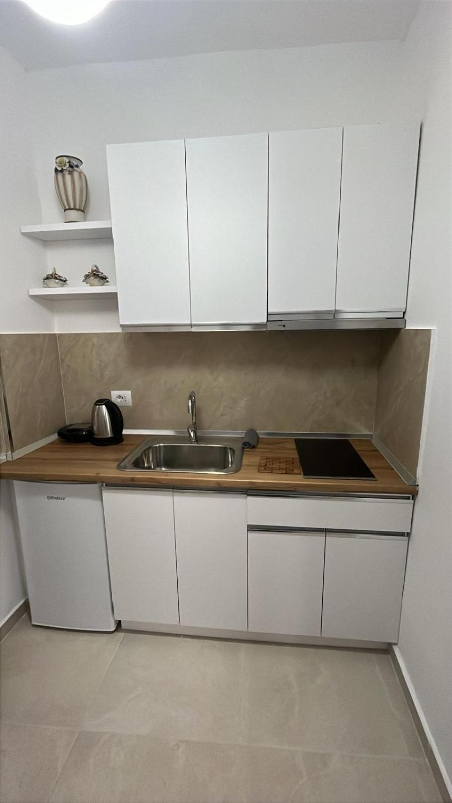 Vila Luani Vlorë Екстериор снимка