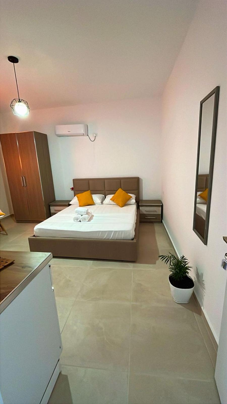 Vila Luani Vlorë Екстериор снимка